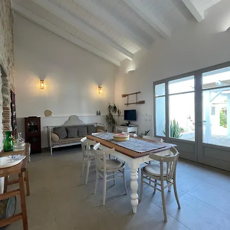 Guest house Dimora Ferralasco Carloforte (Isola di San Pietro)