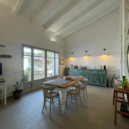 Dimora Ferralasco Guest house *